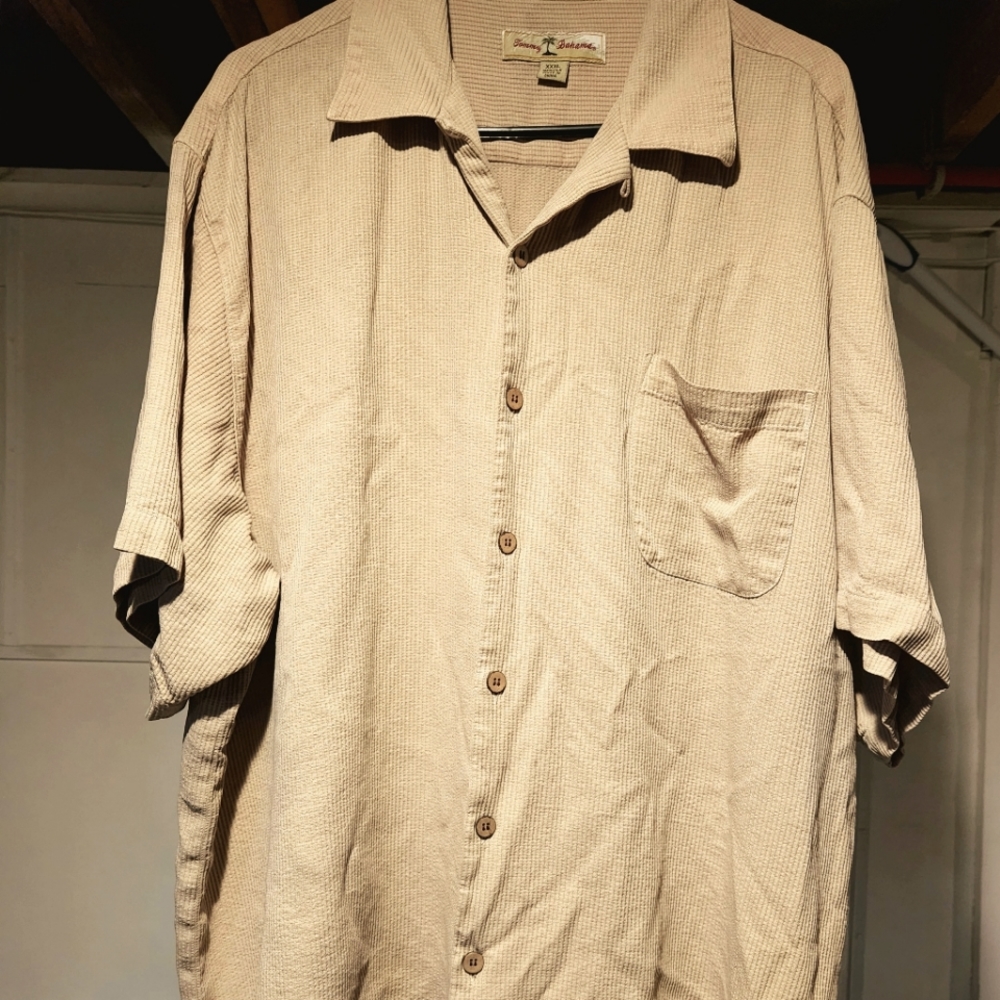 Tommy Bahama men's shirt